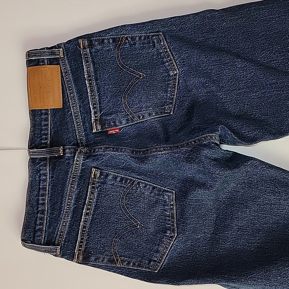 Levi's Premium Wedgie Straight Leg Jeans/ 24. - Picture 10 of 12